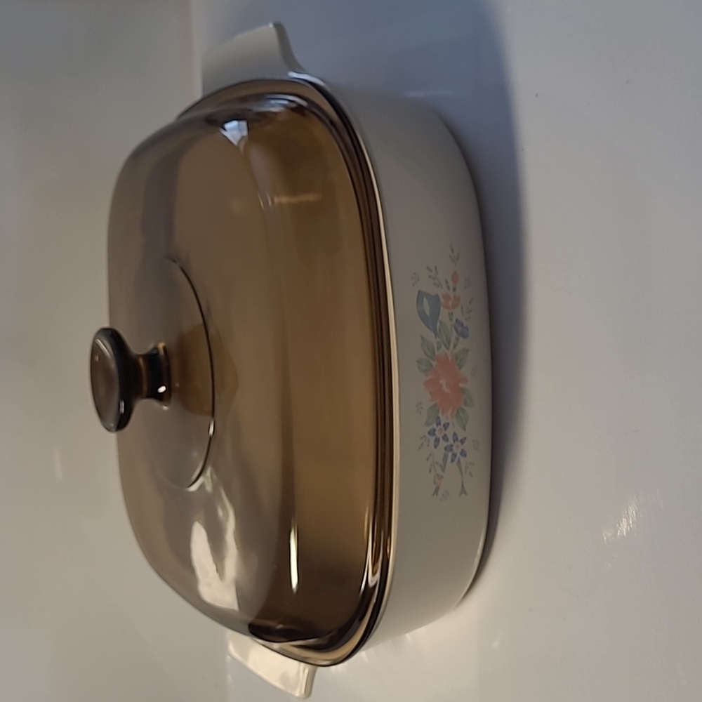 Vintage corningware A-10-B 2.5L Symphony Casserole dish with pyrex…